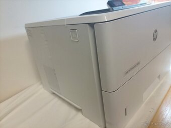 HP LaserJet Enterprise M506 - 12