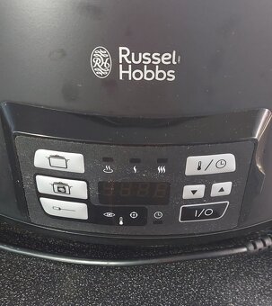 Pomalý hrnec Russell Hobbs - 12