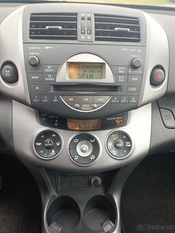 Toyota RAV4 2.0 112kW, 4X4.128Tis/km - 12