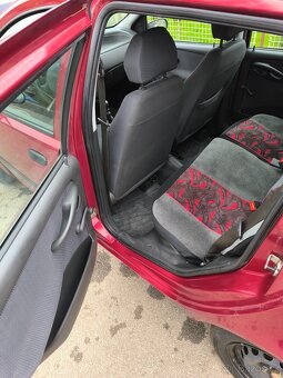 Fiat Punto 1.2 8V - 12