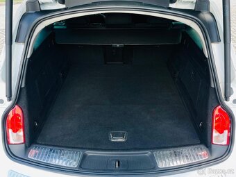 Opel Insignia 2.0CDTI 103kW MANUÁL LED NAVI VÝHŘEV SERVISKA - 12
