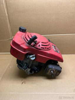 Motory -Honda,briggs a stratton - 12