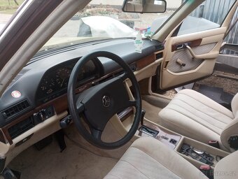 Mercedes Benz W126 280 SE. Šestiválec M110,automat - 12