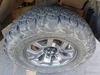 Suzuki Jimny 1,5 GLX-LONG, AUTOMAT,  Předváděčka -5 720 km - 12