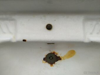 Litinová umývadla - 12