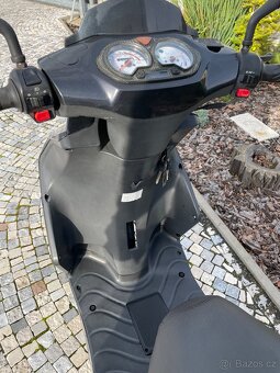 Skutr 125 ccm nova stk najeto 14800 km - 12
