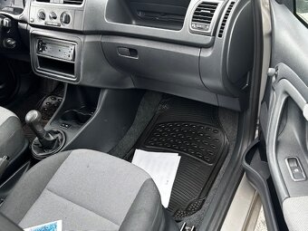 Škoda Fabia II kombi 1.6TDi, r.2010, klima, nová STK - 12