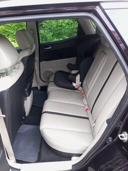 Mazda CX-7 2,3 DISI benzín - 12