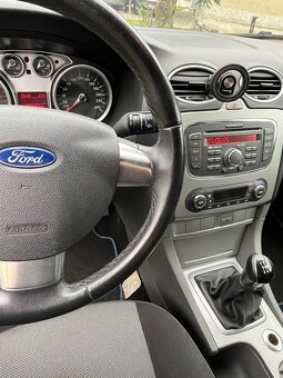 Ford Focus 1.6 TDCI - 12
