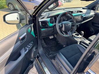 Toyota Hilux GR SPORT 2 MY25 NOVÉ VOZIDLO - 12