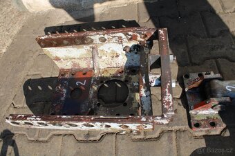 Zetor 6911 konzole ramena spodní závěs držák 3. bod sada - 12
