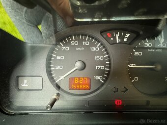 Peugeot 106 - 12