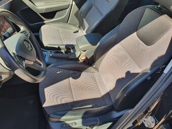 Skoda octavia 2.0 tdi, 110kw, dsg, LED, navi Xenon - 12