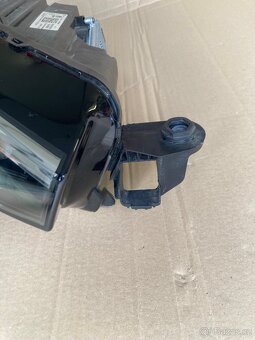 657941016A Pravý LED světlomet ŠKODA SCALA - 12