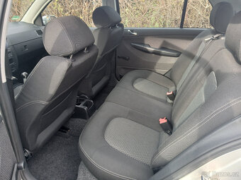 Škoda Fabia, 1,4 AMBIENTE - 12