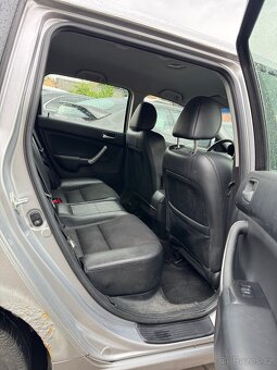 Honda Accord 2.0i LPG (2003) – Spolehlivý pracant - 12