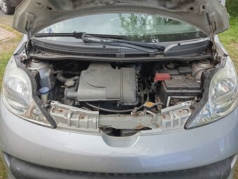 Peugeot 107 - 12