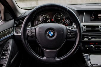 BMW Rad 5 Touring 520d 190k A/T - 12