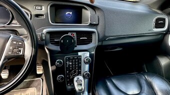 Volvo V40 R DESIGN D4 - 12