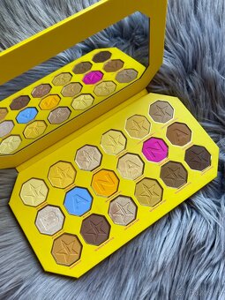 Jeffree Star Cosmetics - 12