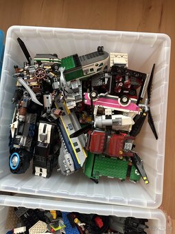LEGO sbírka – 7 krabic + 2 malé, cca 6 kg - 12