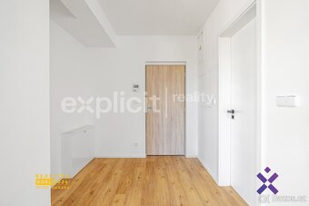 Prodej exkluzivního bytu 3+kk, 135 m² se třemi terasami - Re - 12