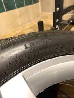 Alu kola Škoda R17 5X112 ZIMNÍ PNEU 205/55 R17 LYRA - 12