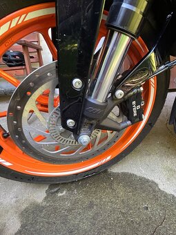 KTM Duke 390 2015 - 12