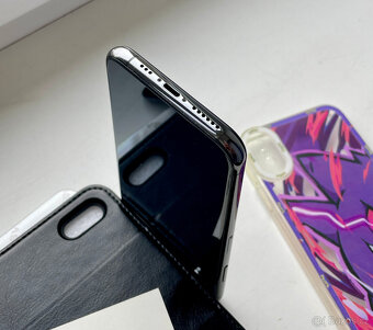 Prodám: Apple Iphone XS 64GB black -- TOP STAV - 12