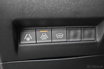 Peugeot 2008 1.5 BlueHDi GT AUTOMAT DPH ČR 1.MAJITEL - 12