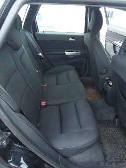 Prodám Volvo v50 - 12