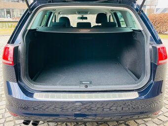 Volkswagen Golf 2.0TDI 110KW VÝHŘEV SENZORY SERVISKA - 12
