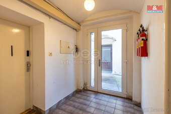 Pronájem restaurace 75 m², v Praze 8, ul. Trojská 46 - 12