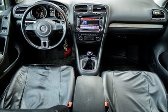Volkswagen Golf 1.6 TDI Comfortline - 12