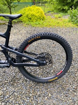 YT Industries Jeffsy Core 2 (2024) – XL – mullet, výborný st - 12