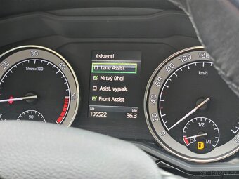 Škoda Superb III L&K 2.0 TDI 140kw DSG 4x4 KEYLESS PANO 2018 - 12