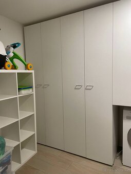 Prodej RD 300m2 - 3 bytové jednotky + garáž, zahrada - 12
