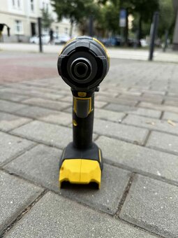 Sada AKU nářadí Stanley FatMax V20 18V 2 x 4,0Ah - 12
