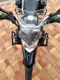 Yuki 125i XTR II - 12