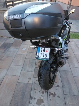 Kawasaki Z900 - 12