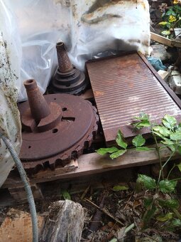 Vybavení kovodílny - 12