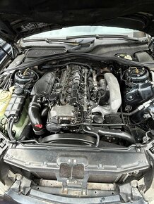 Mercedes-Benz W220 S320 - 12