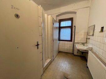 Pronájem komerčního objektu - 12