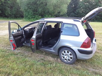 PEUGEOT 307 SW 2.0HDi - 12