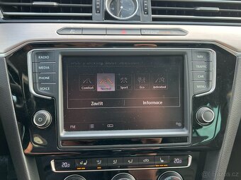 Volkswagen Passat 2.0BiTDI 176kW HIGHLINE 4x4 DSG - 12