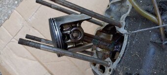 Motor Rotax 127 Aprilia 125 s válcem Malossi 160 - 12