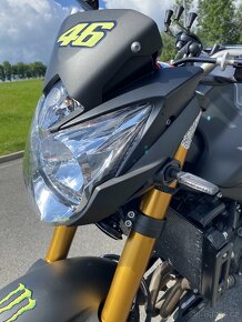 Yamaha FZ8N - 12
