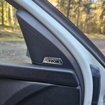 Škoda Octavia combi 2.0 TDI 110kw - 12