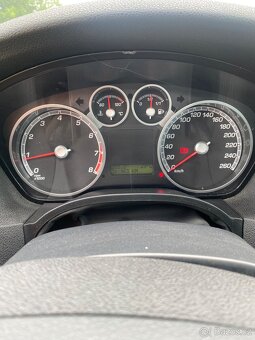 Ford focus st 2.5 turbo 166kw - 12