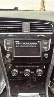 Volkswagen GOLF VII COMBI 2.0 TDI 110Kw - náhradní díly - 12